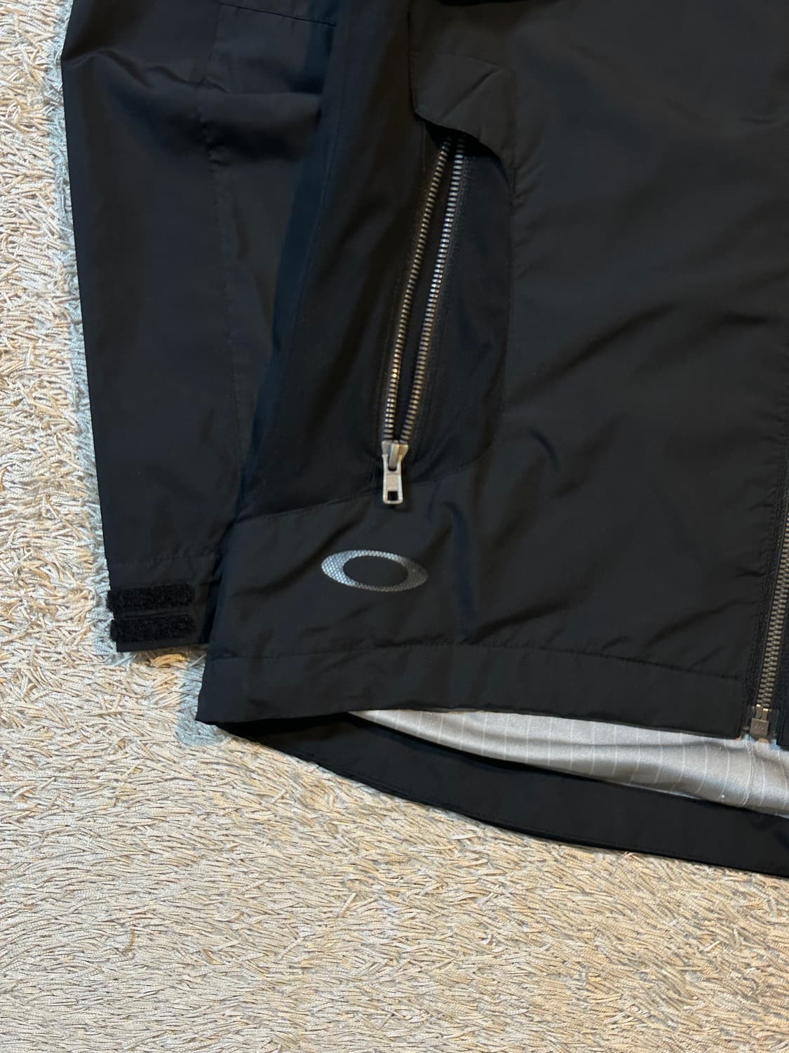 희귀) 오클리 OAKLEY 아카이브 테크니컬 바람막이 자켓 블랙 상품이미지3