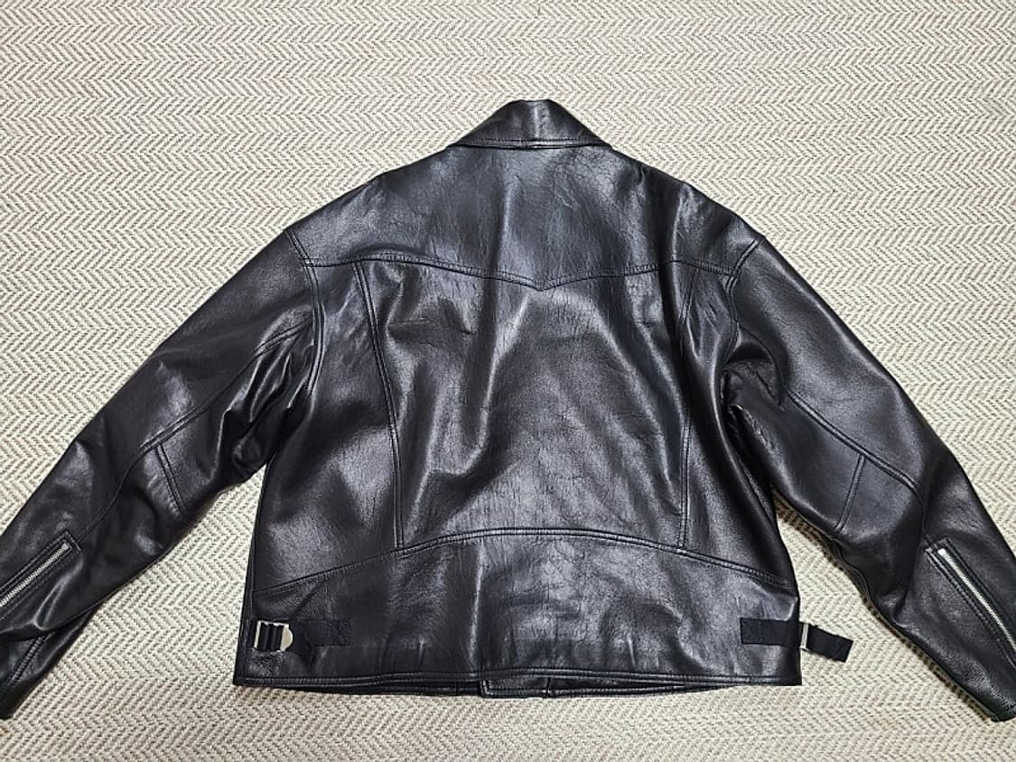 데상트 양가죽 자켓 상품이미지7