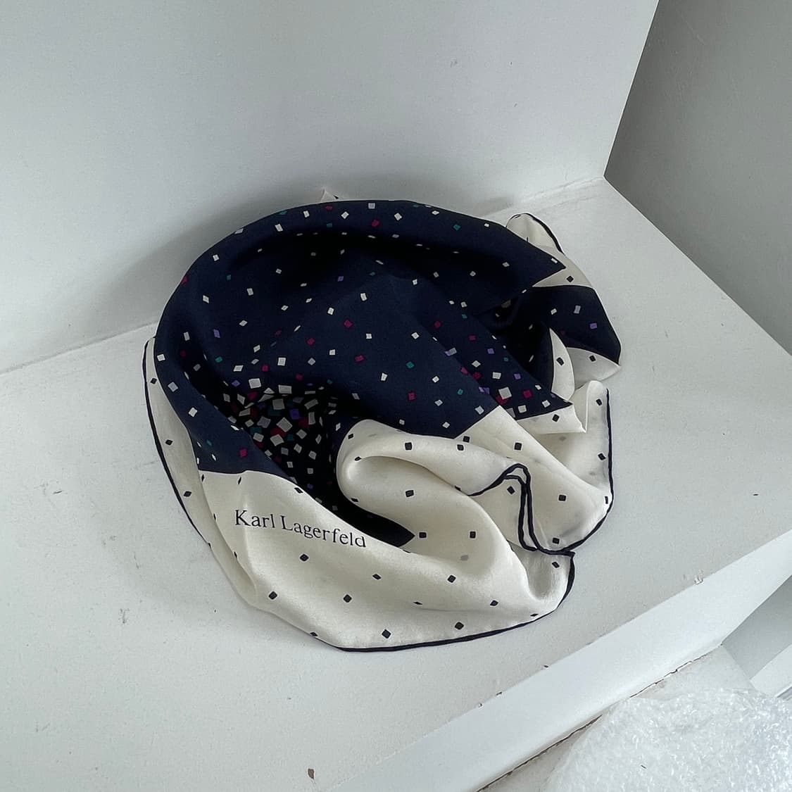 칼 라거펠트 스카프 75 까레 상품이미지1