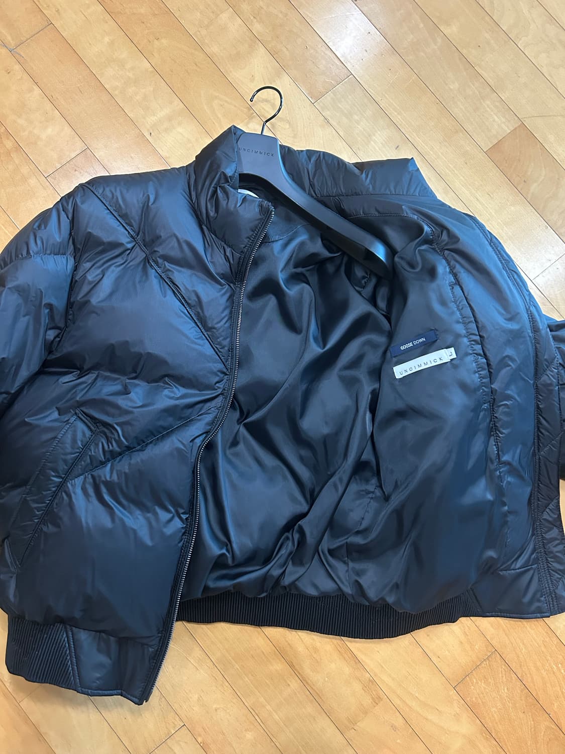 DIAGONAL QUILTED GOOSE DOWN JACKET 상품이미지2