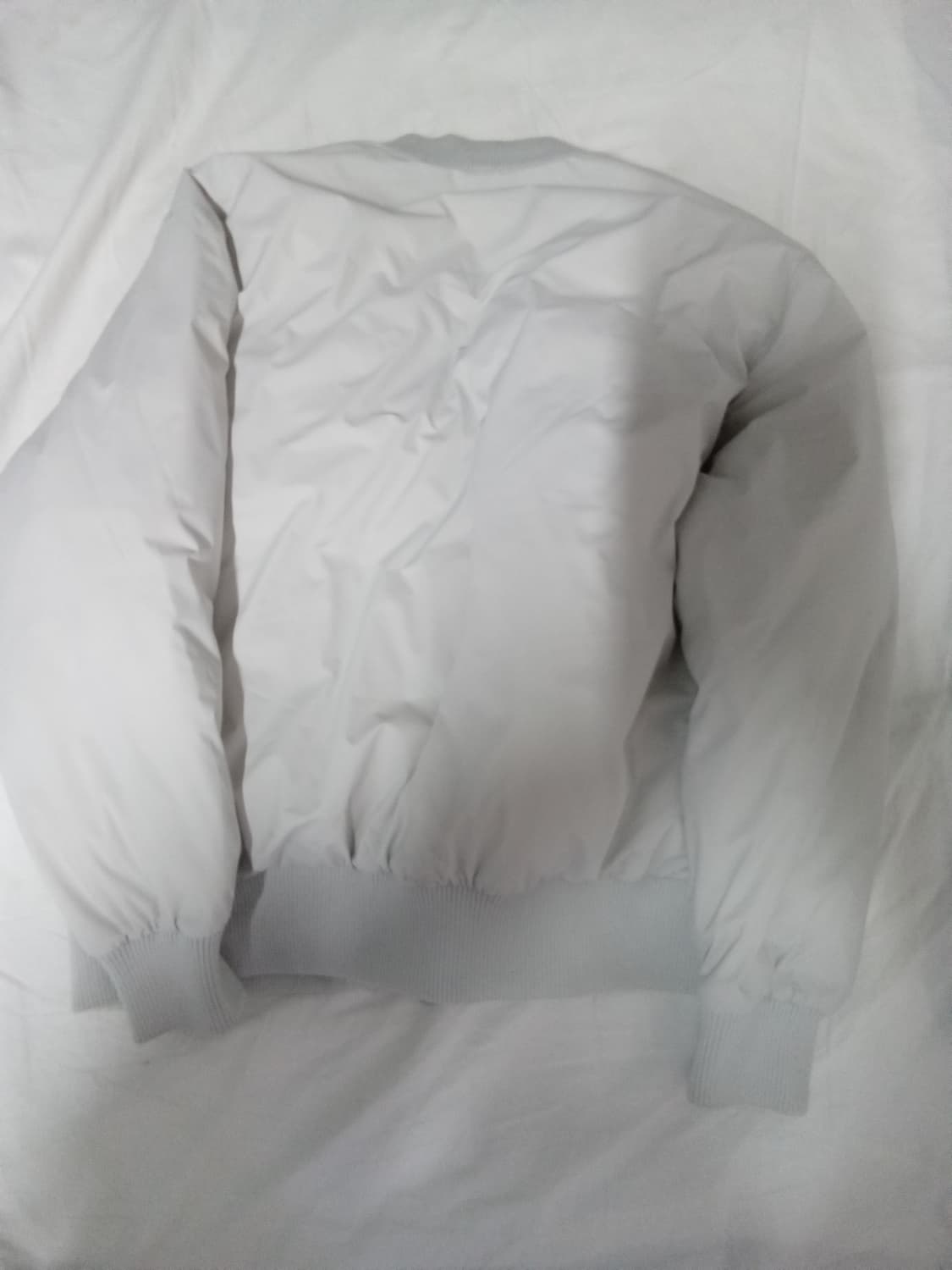 스파오 경량 블루종 점퍼 상품이미지2