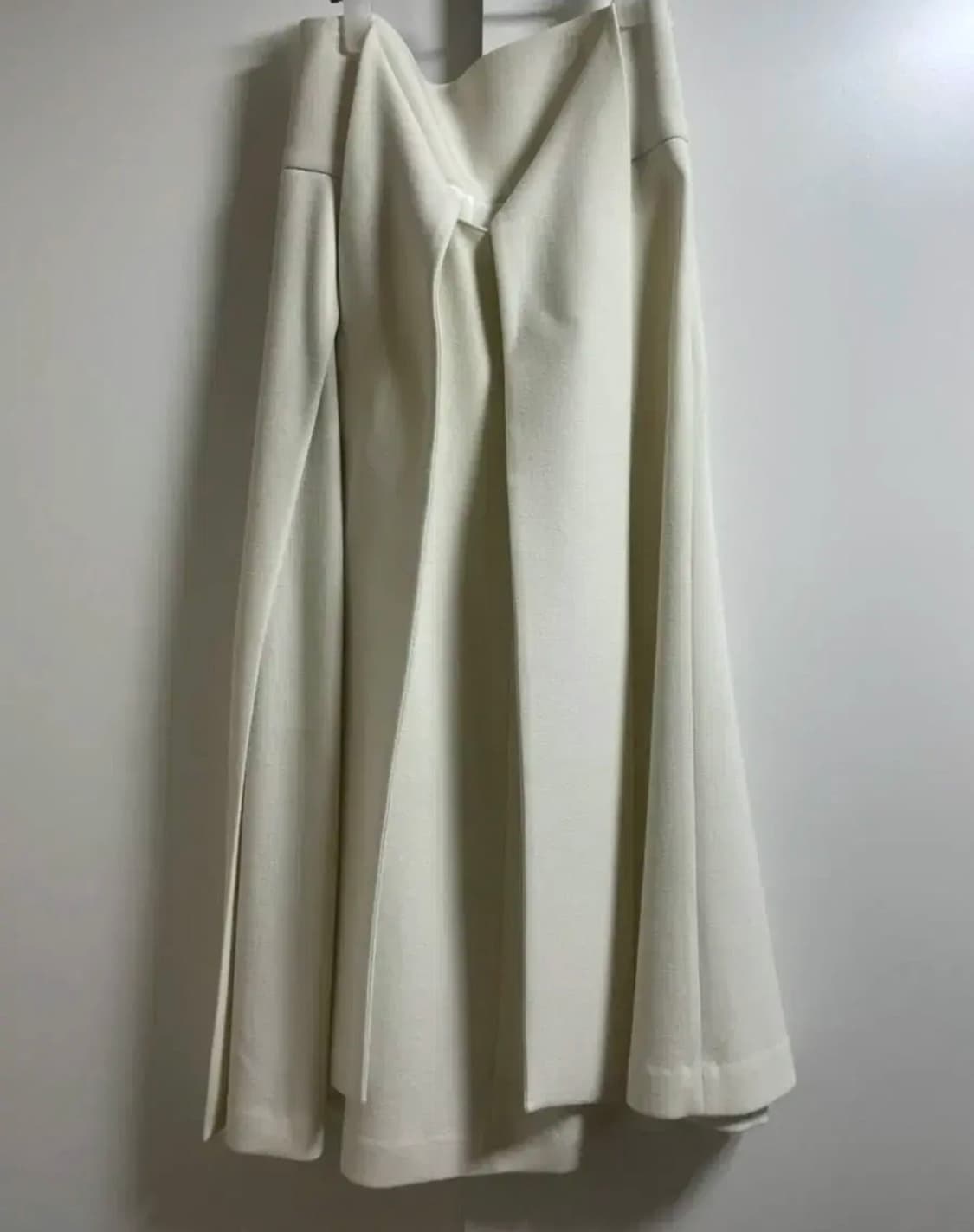 le17 르셉템버 스커트 (새상품) 상품이미지9