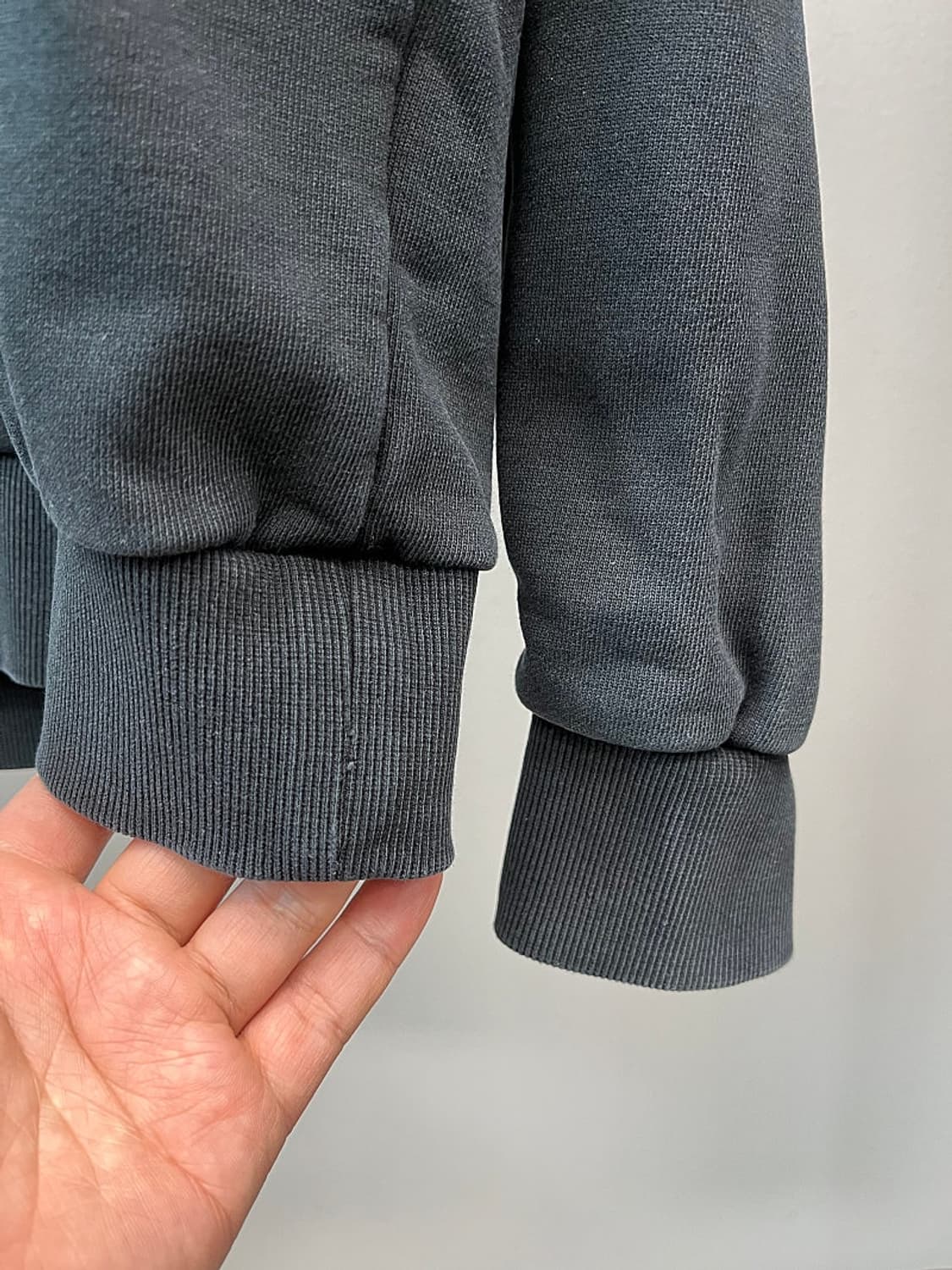 100) 준지 프린트 오버 맨투맨  상품이미지4