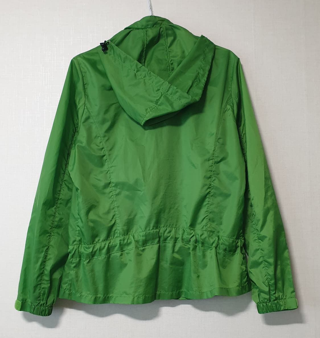 여성용 후드 바람막이 95사이즈 상품이미지2