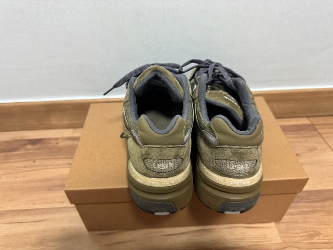 뉴발란스 992 올리브 상품이미지3