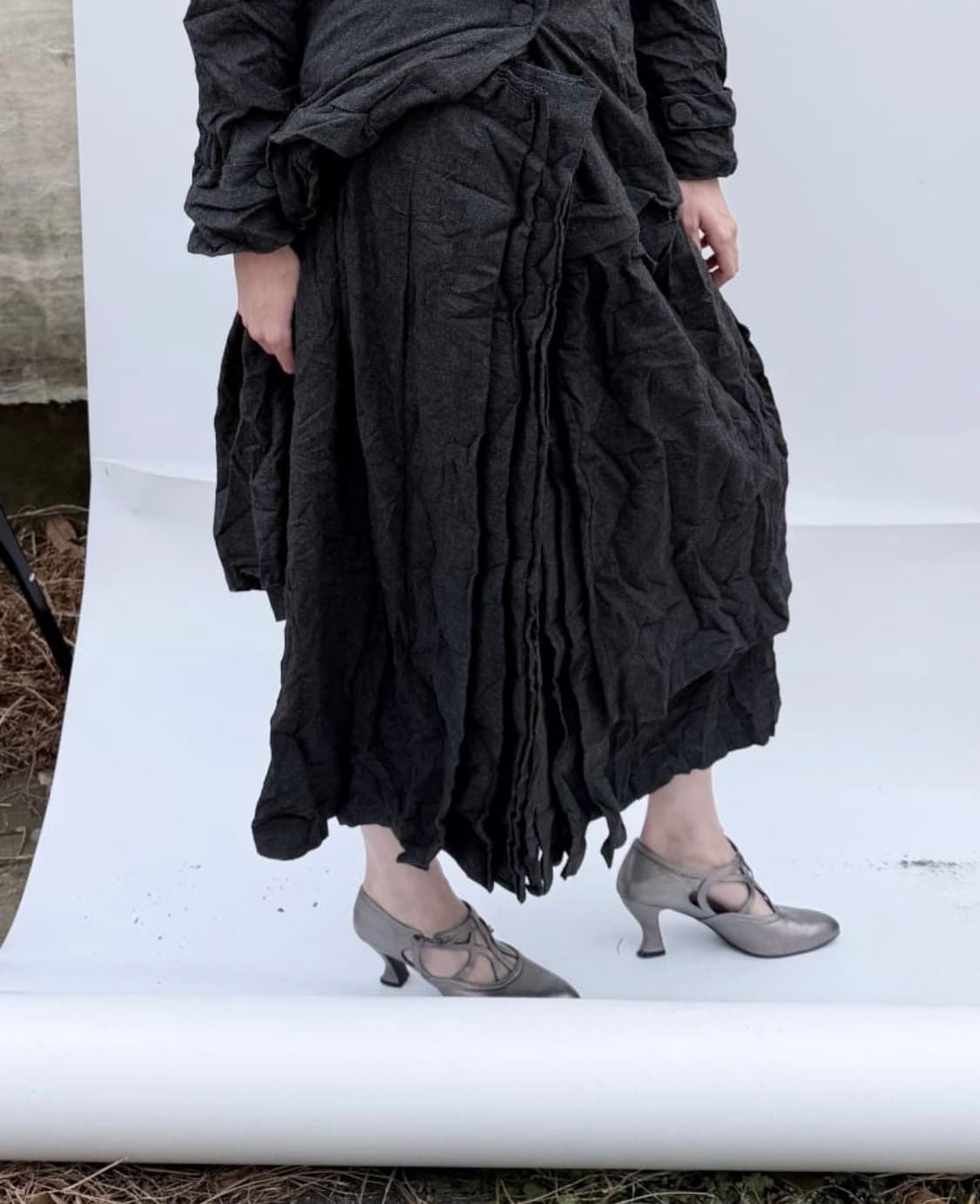 에옹쓰 Paper Wool Offbeat Pleats Skirt 상품이미지2