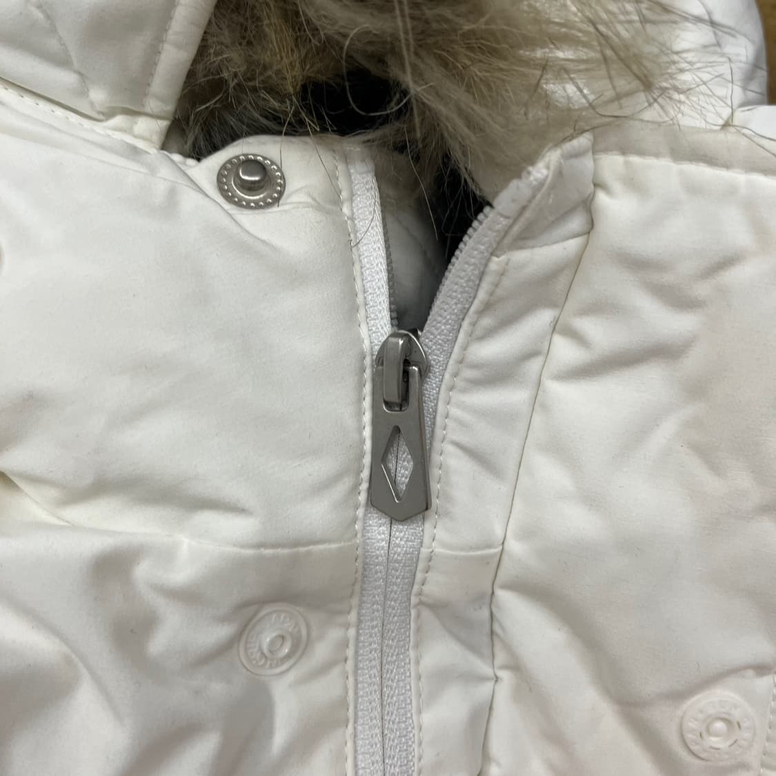 [정품/95] 엄브로 화이트 후드 퍼 패딩 점퍼 b18 상품이미지8