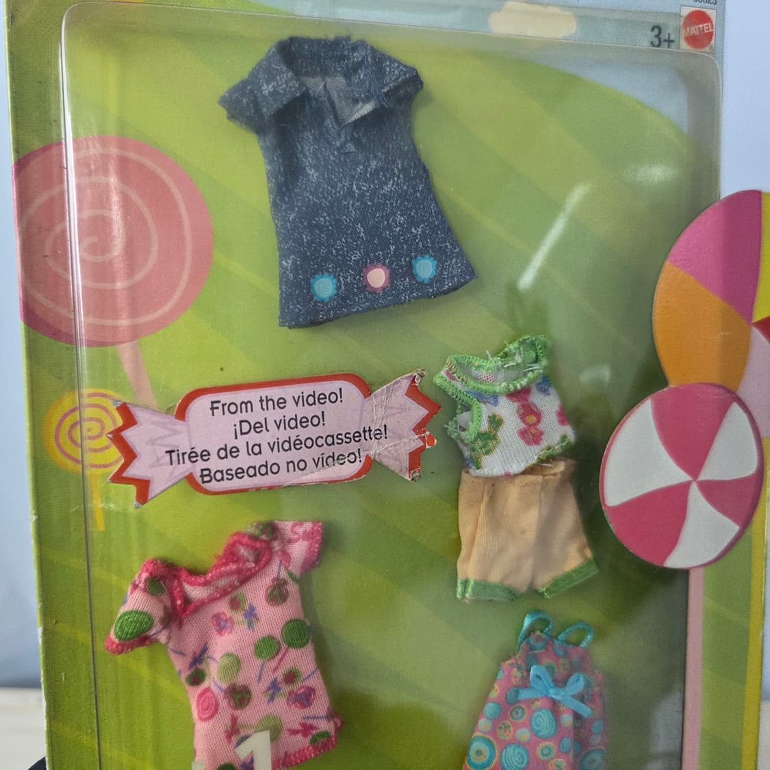 바비인형 켈리 인형 옷 팩/2004년 수입 


 상품이미지3