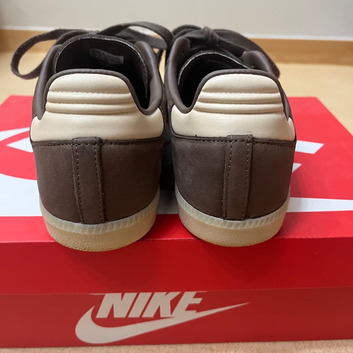 아디다스 삼바 어스 스트라타 알류미늄 265사이즈 상품이미지4