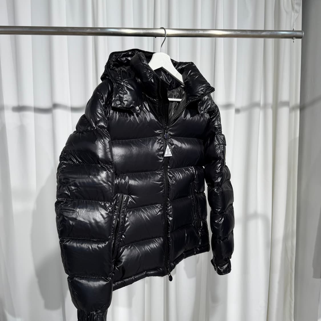 (2) 몽클레어 마야 다운 패딩 블랙  상품이미지3