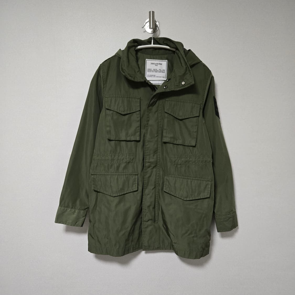 쟈딕앤볼테르 후드 자켓 / 여성 자켓/ 여자 자켓 
총길이 69
어깨길 상품이미지1