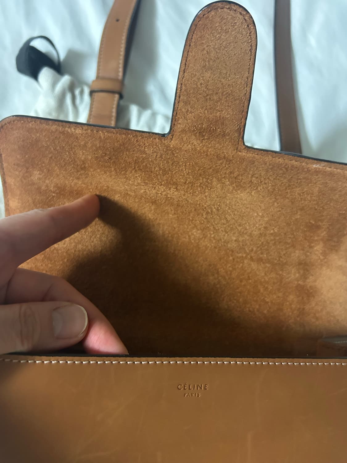 셀린느 시메트리컬 백 상품이미지6