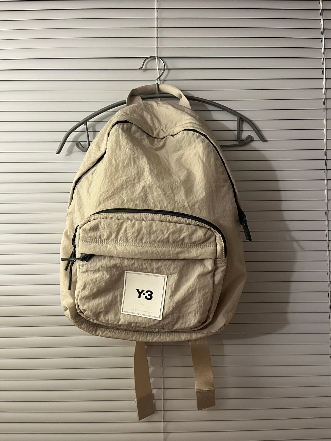 Y-3 테크라이트 백팩 상품이미지1