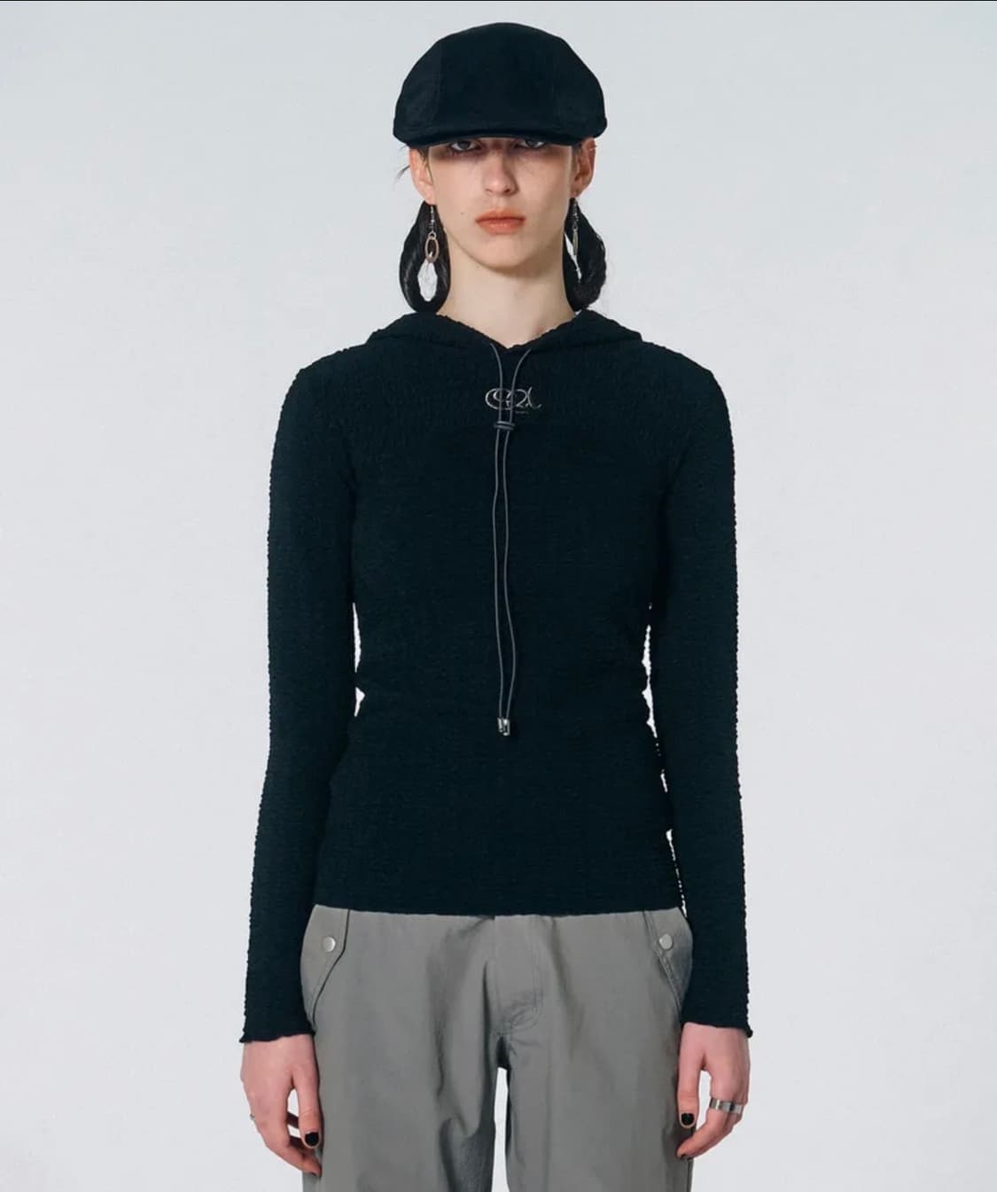 스컬프터 E-string Crinkle Hoodie Black 상품이미지1
