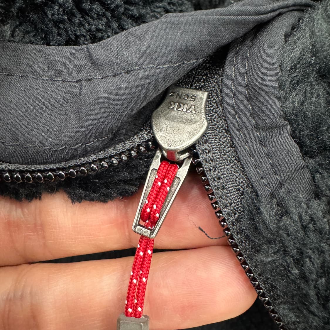 여성용 90 노스페이스 써밋 벌사로프트 블랙 플리스 자켓  상품이미지5