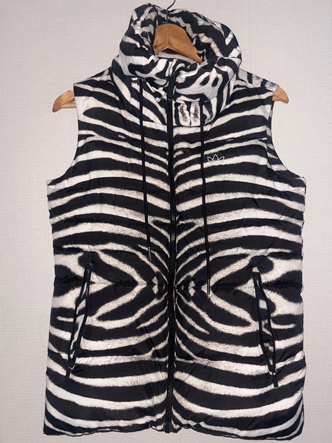 아디다스 오리지널 지브라 패딩조끼 상품이미지1