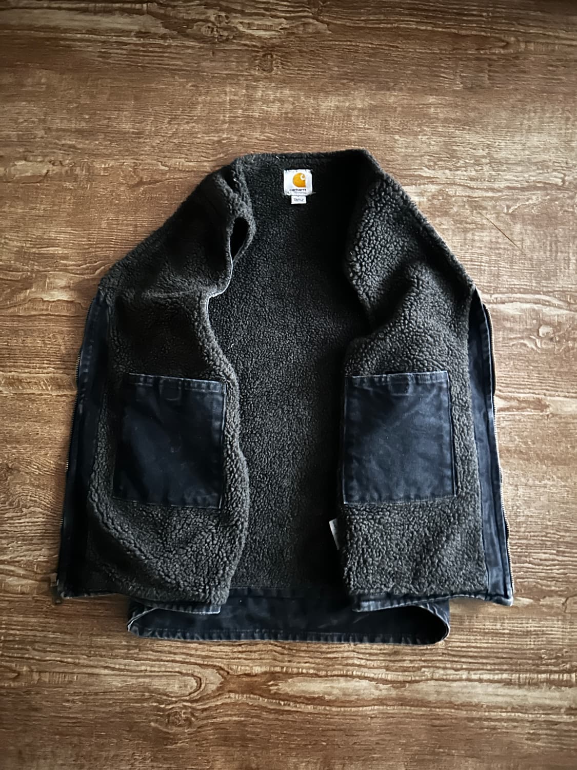 칼하트 베스트 V26 BLK L/R 상품이미지5