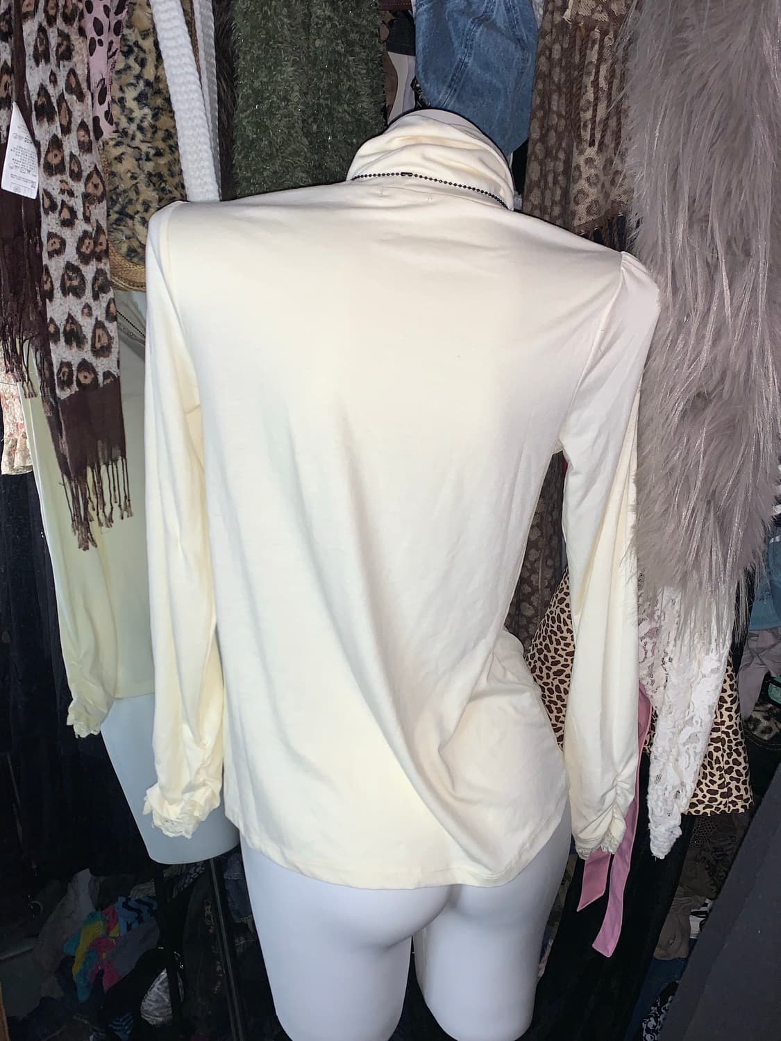 엑시즈팜 모리 로맨틱 쥬얼 터틀넥 상품이미지4