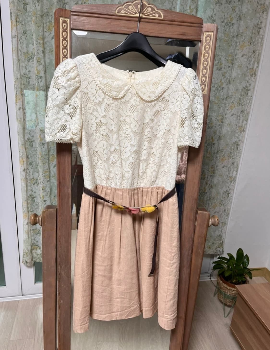 Reneevon 레니본 알프스 하이디 레이스 원피스_54사이즈 상품이미지1