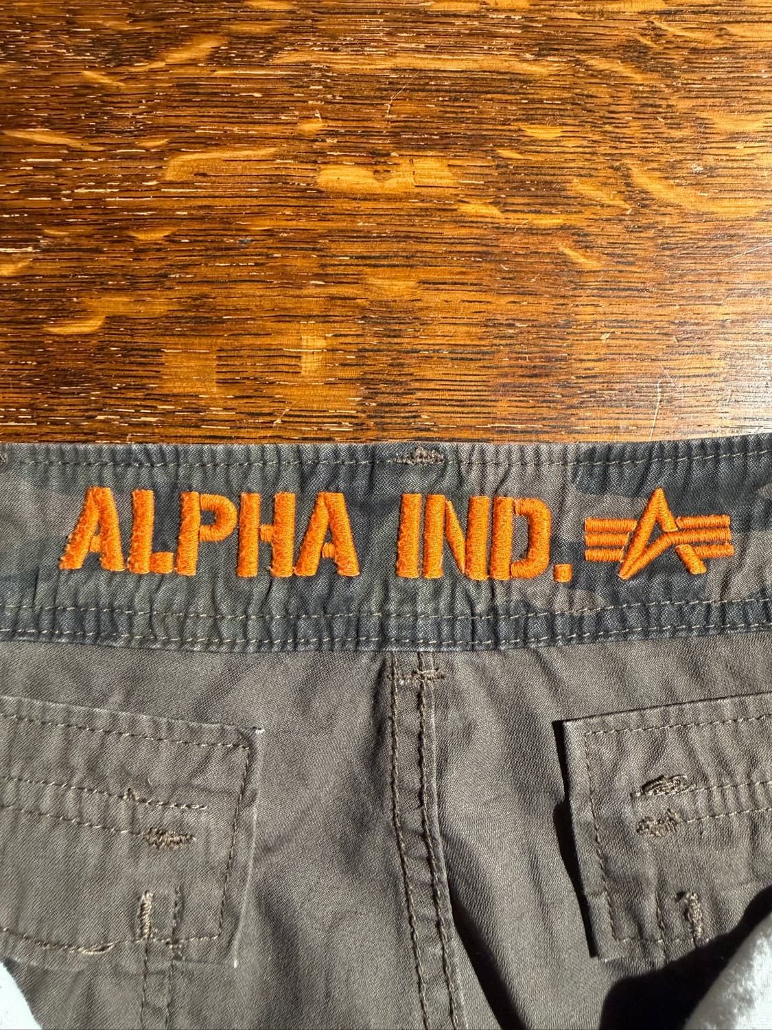 Alpha Industries Camo Cargo Pants (34) 상품이미지9