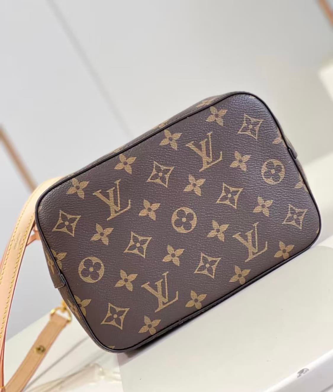 루이비통 네오노에 BB 모노그램 상품이미지5