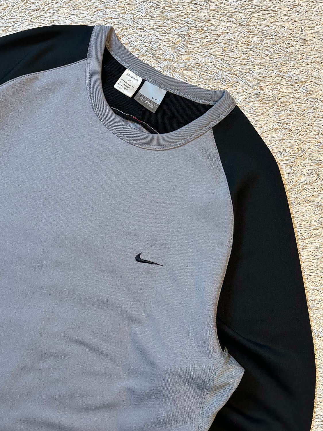 00's 나이키 올드스쿨 스우시 기능성 배색 롱슬리브 긴팔 상품이미지2