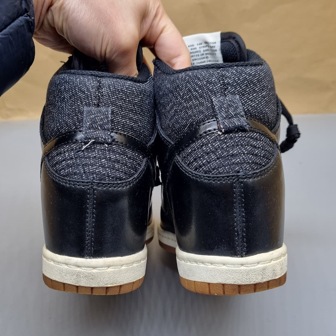 나이키 덩크스카이 블랙 여성하이탑235 상품이미지4