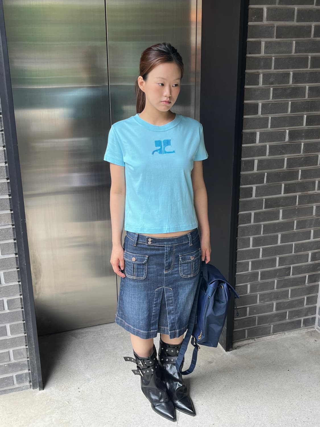 00s Courreges 꾸레쥬 스팽글 로고 탑 블루 상품이미지4