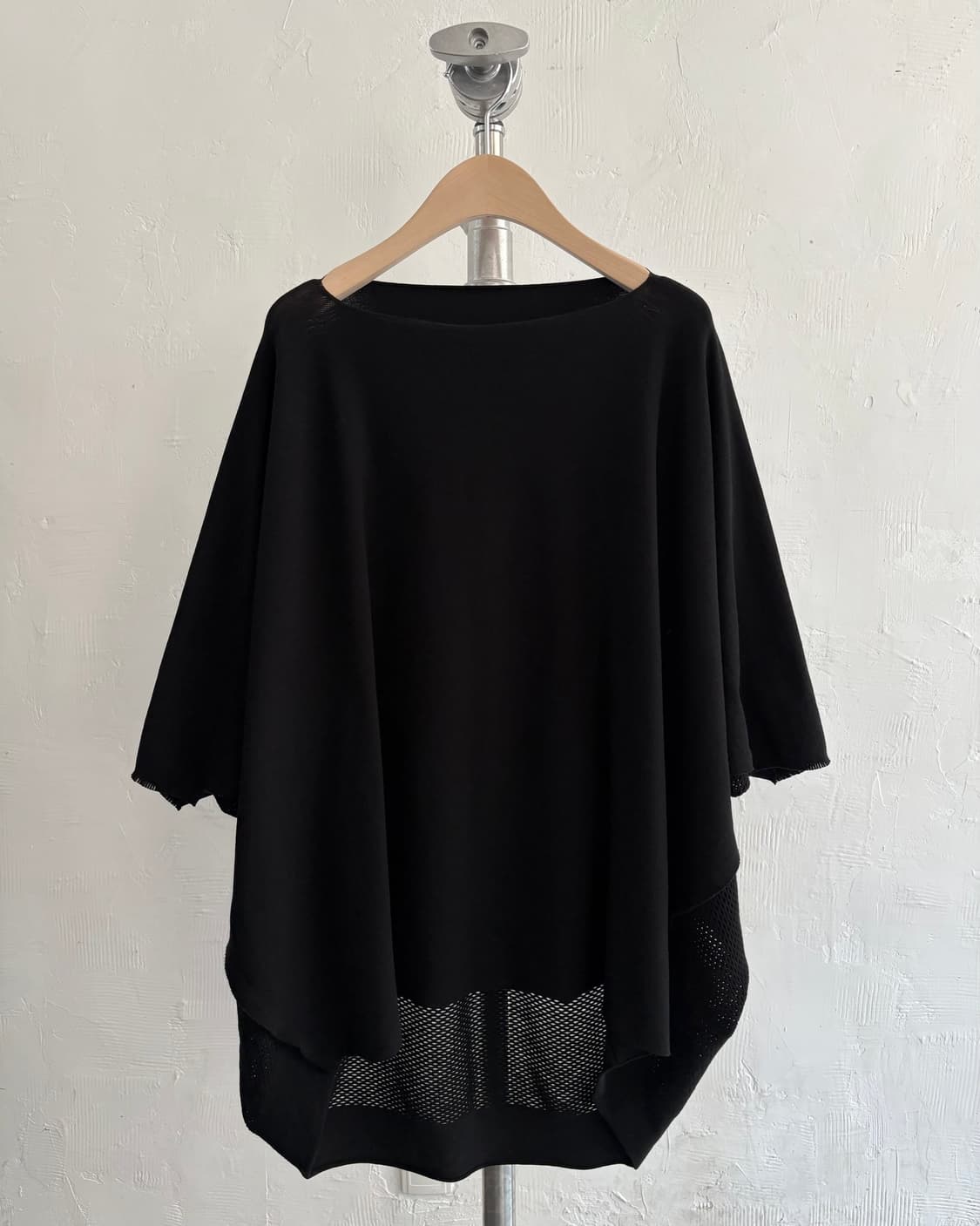 ISSEY MIYAKE 이세이미야케 블랙 메쉬 플리츠 블라우스 상품이미지5