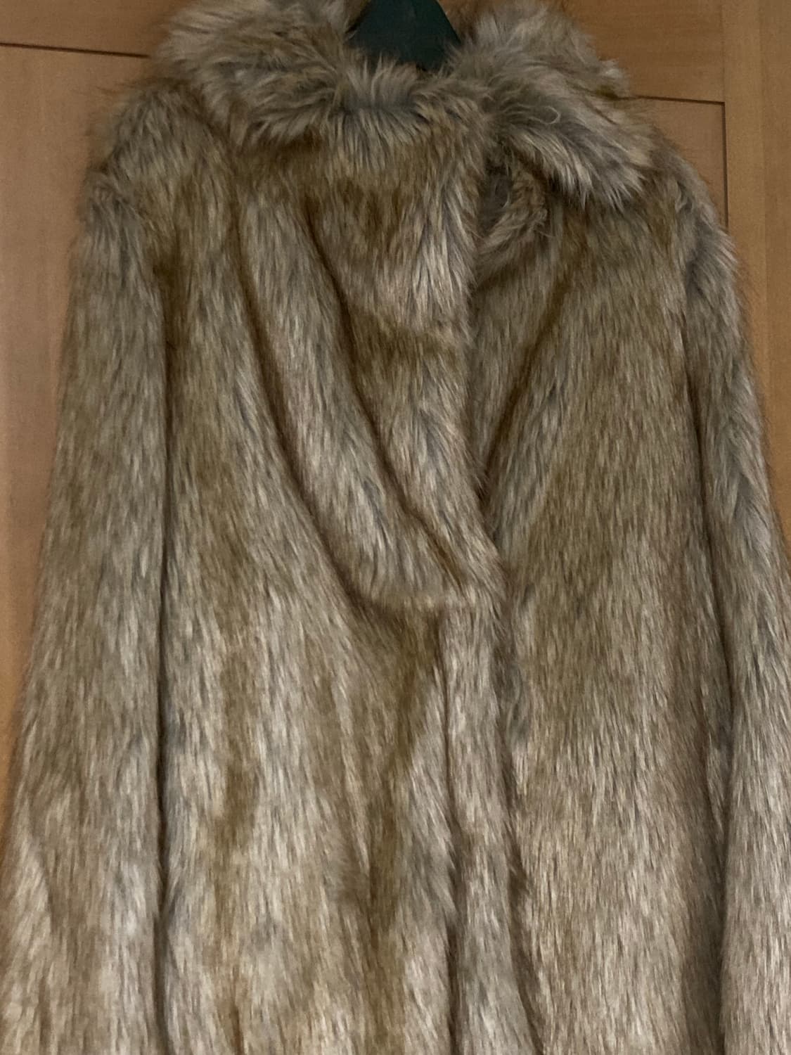 H&M 플러피 퍼 재킷 새상품 상품이미지3