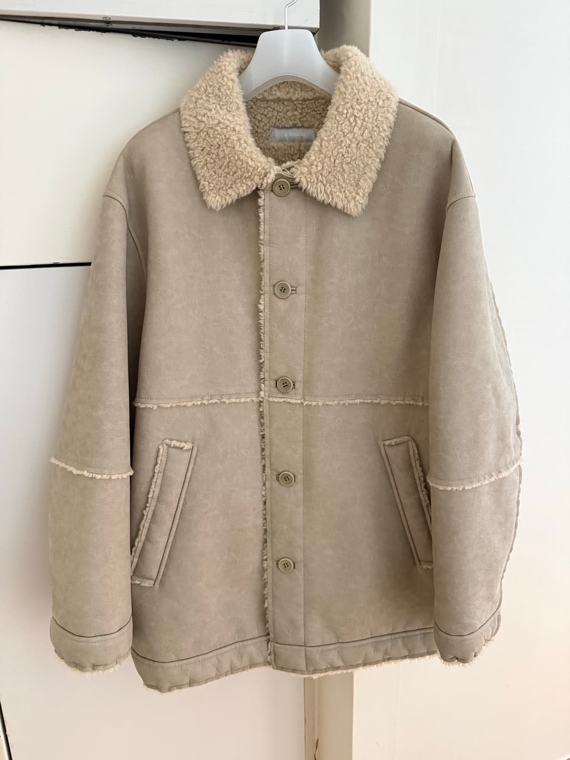 L) 8DIVISION RTW 에잇디비젼 시어링 코트 무스탕 상품이미지1