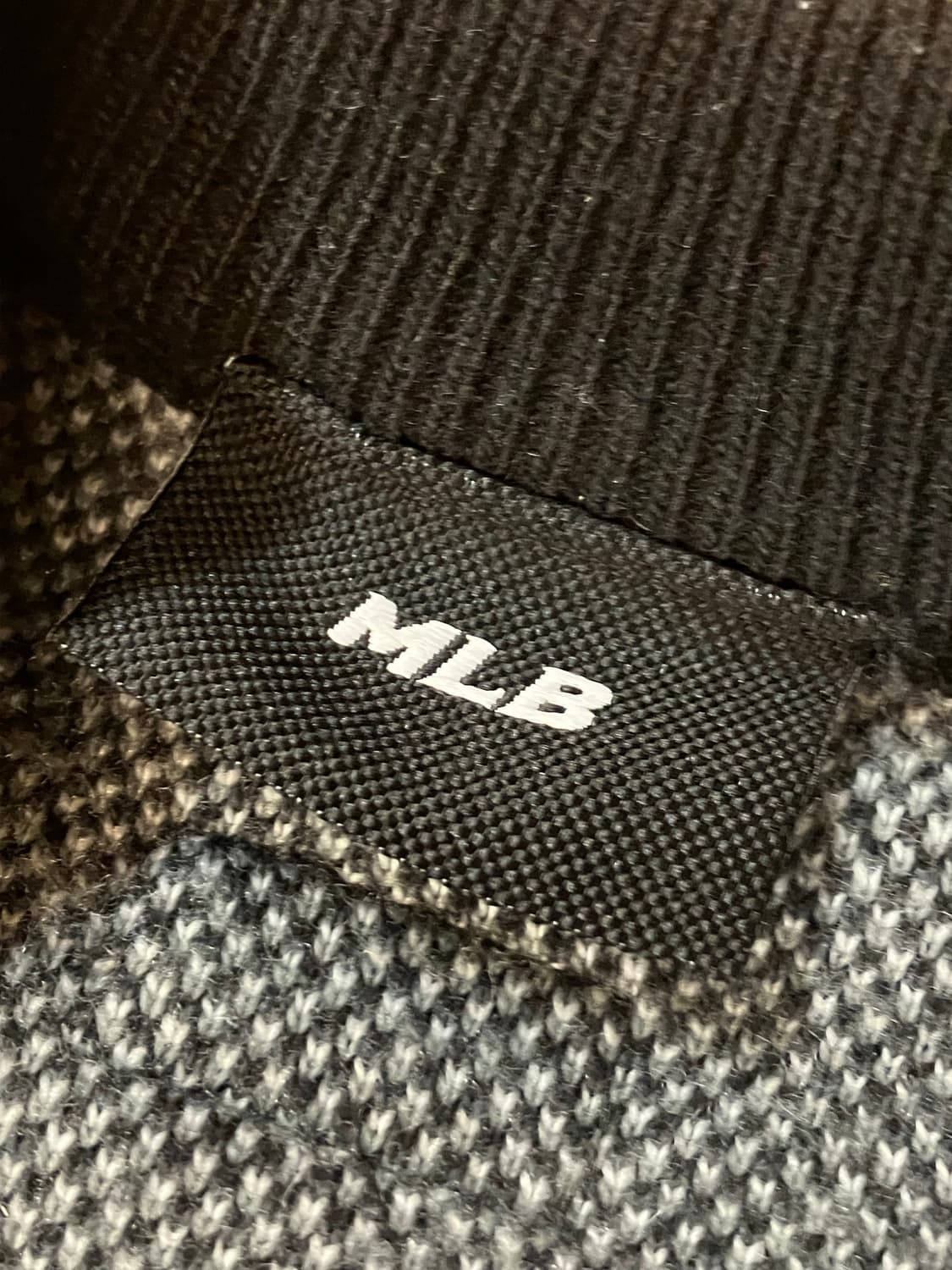 MLB 로고 크롭 가디건 블랙  #csz2010 상품이미지4