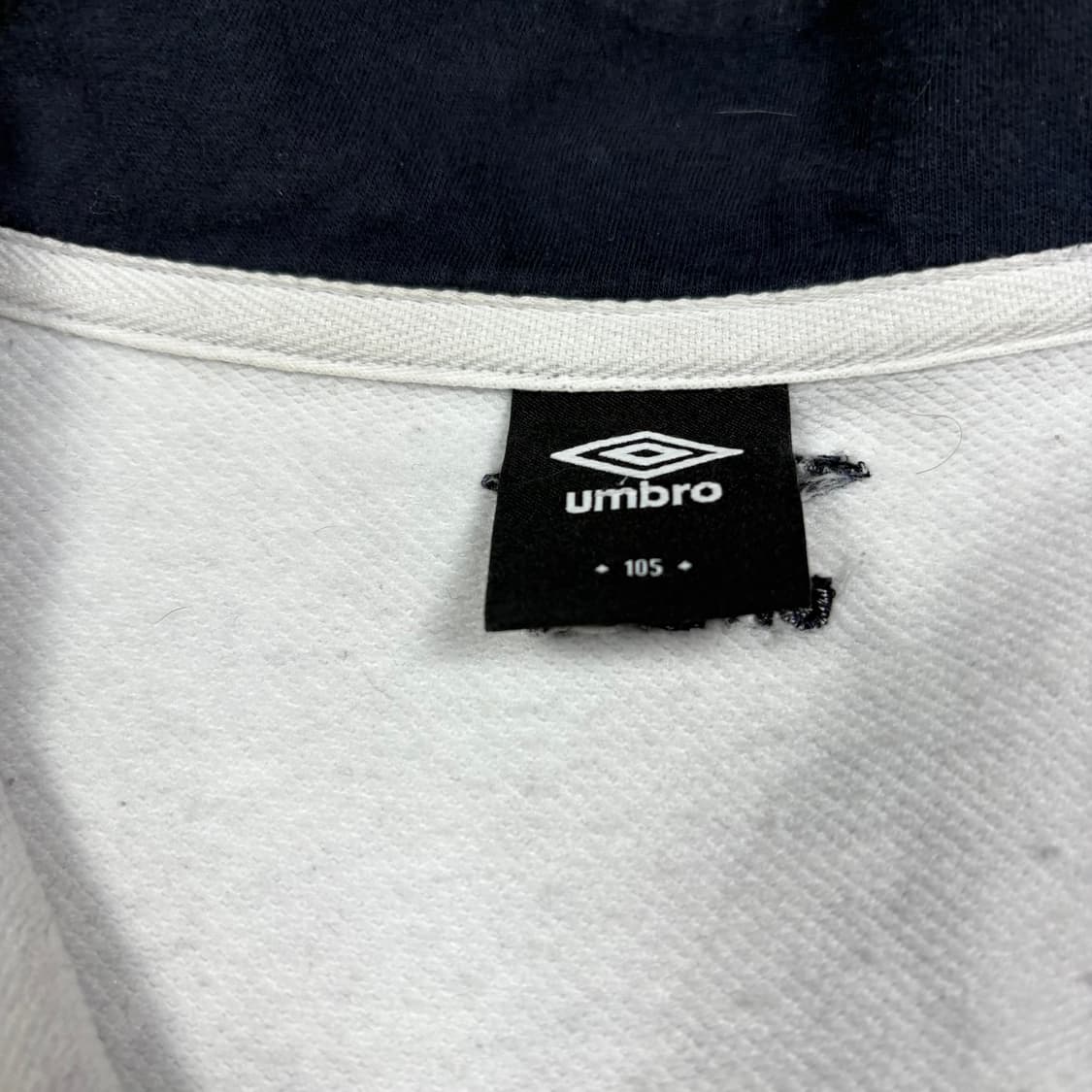 엄브로 그레이컬러 하프딥 상품이미지3