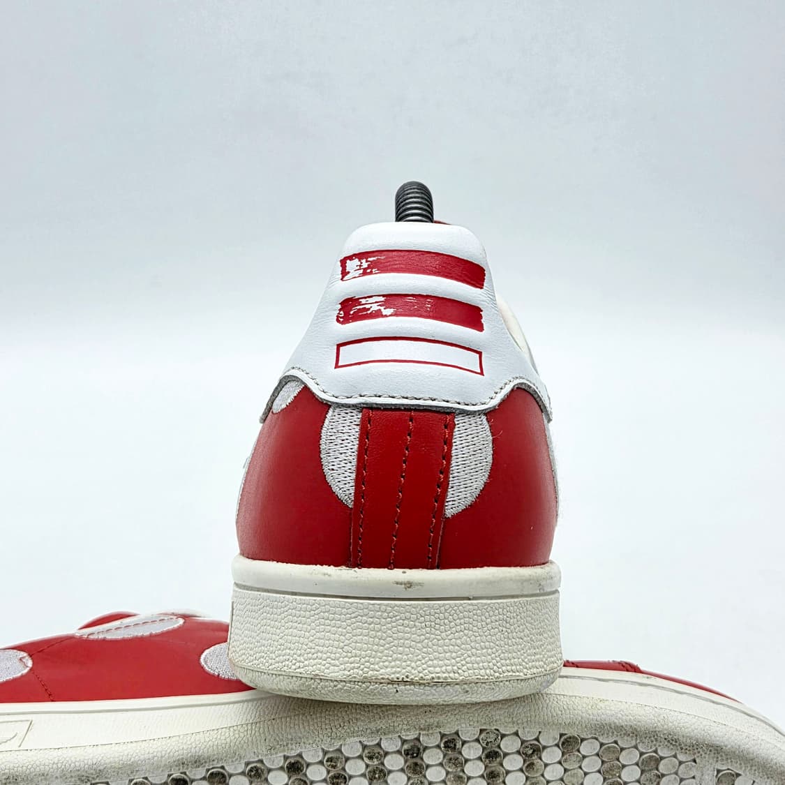 아디다스 x 퍼렐 윌리엄스 스탠스미스 도트 레드 (265) 상품이미지2