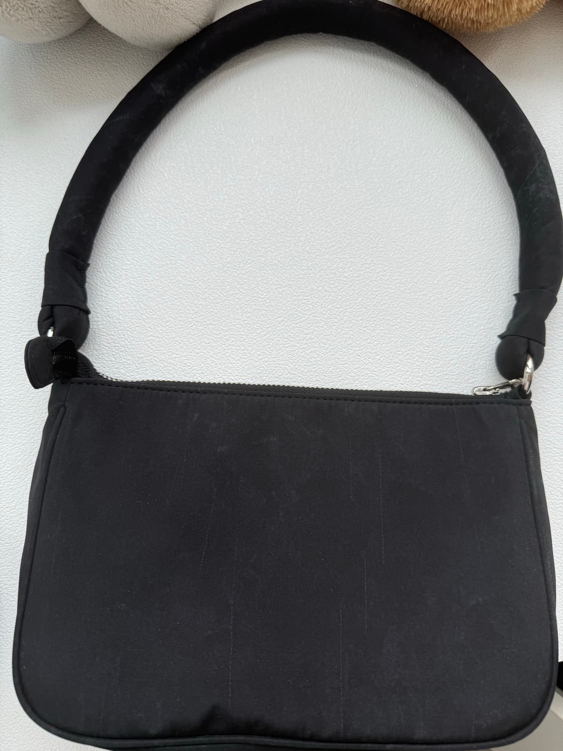 새상품) KEYHOLE SHOULDER BAG BLACK 상품이미지2