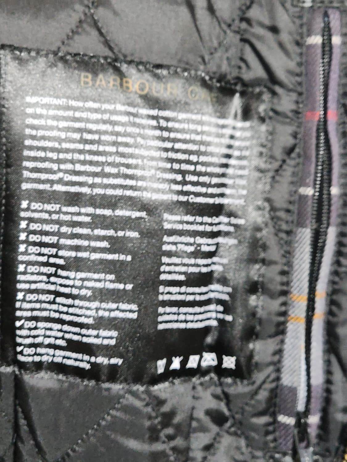 (M) 바버 벨세이 왁스자켓 블랙 BELSAY 왁싱점퍼 안감누빔  상품이미지4