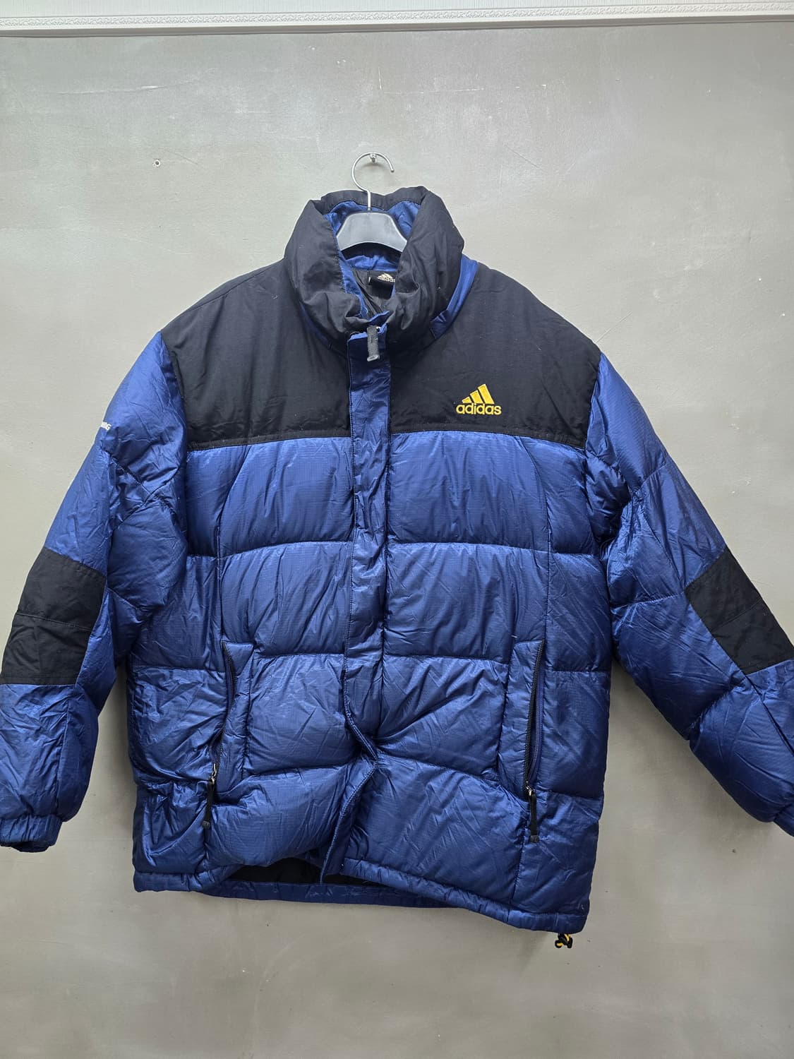 아디다스 남성 오리털 패딩 상품이미지1