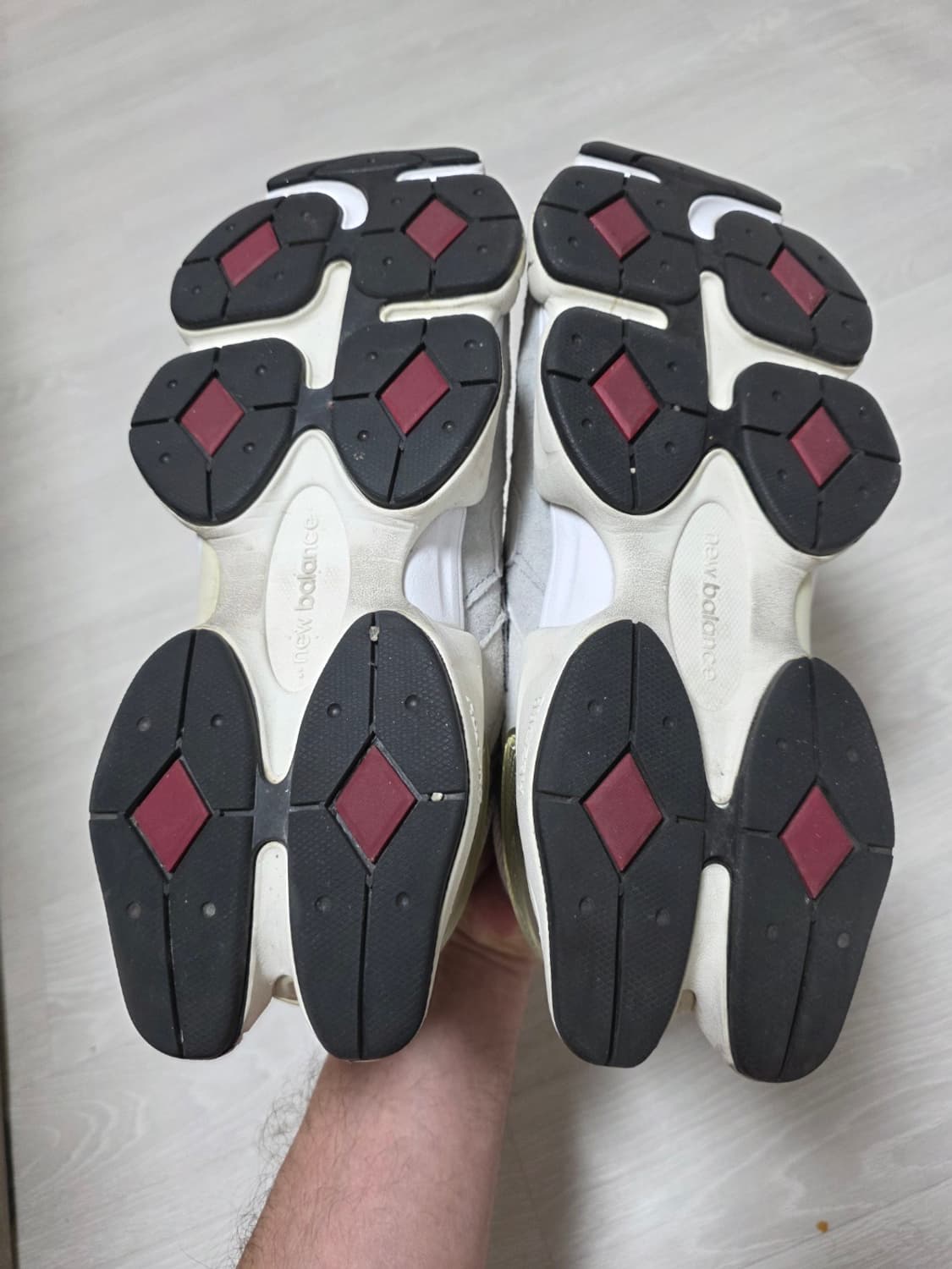 뉴발란스 운동화 U9060 사이즈 280 상품이미지8