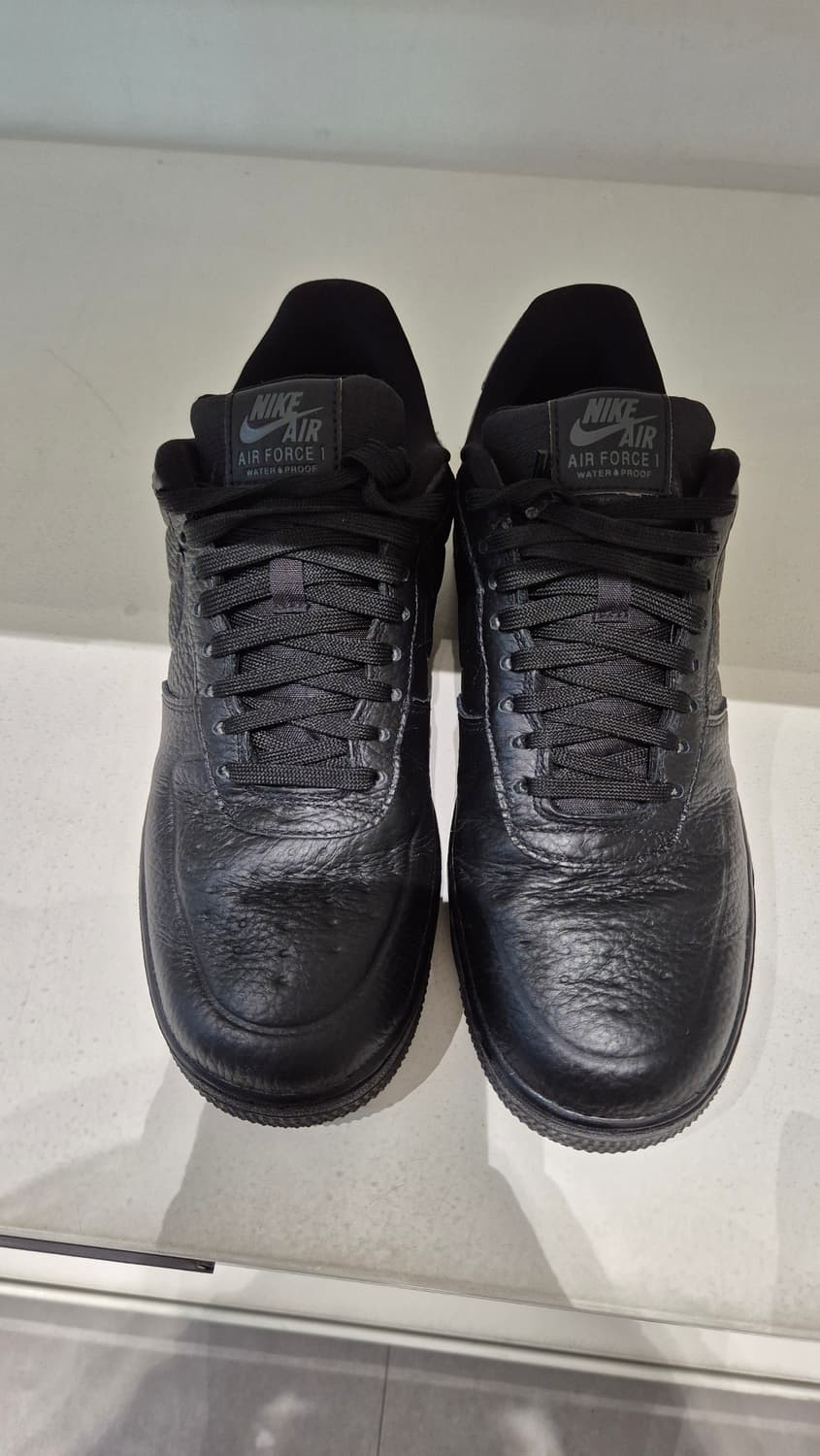 나이키 에어포스 프로테크 블랙 8사이즈 상품이미지1