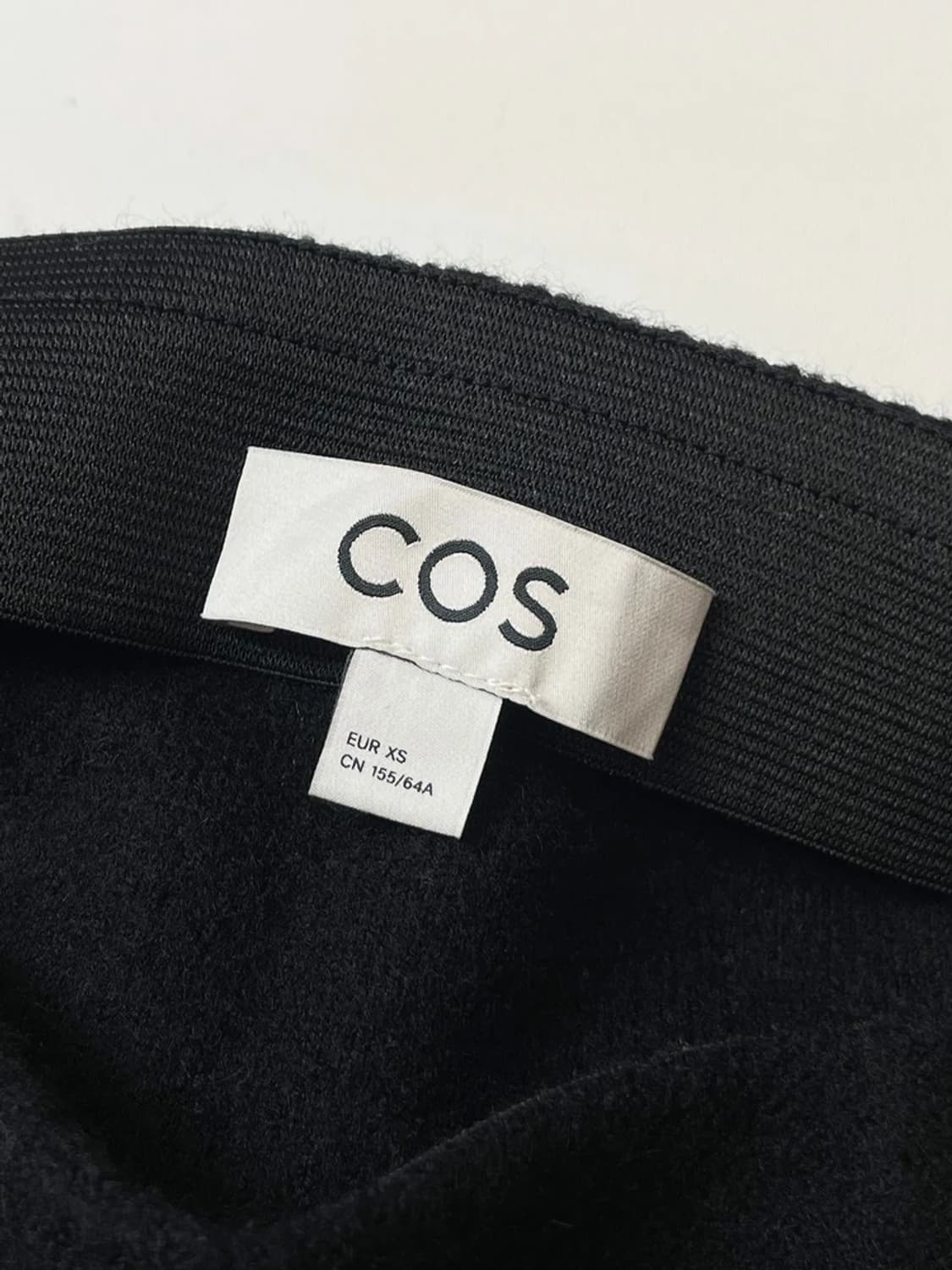 코스 COS 울 밴딩 머메이드 맥시 스커트 A1405 상품이미지4