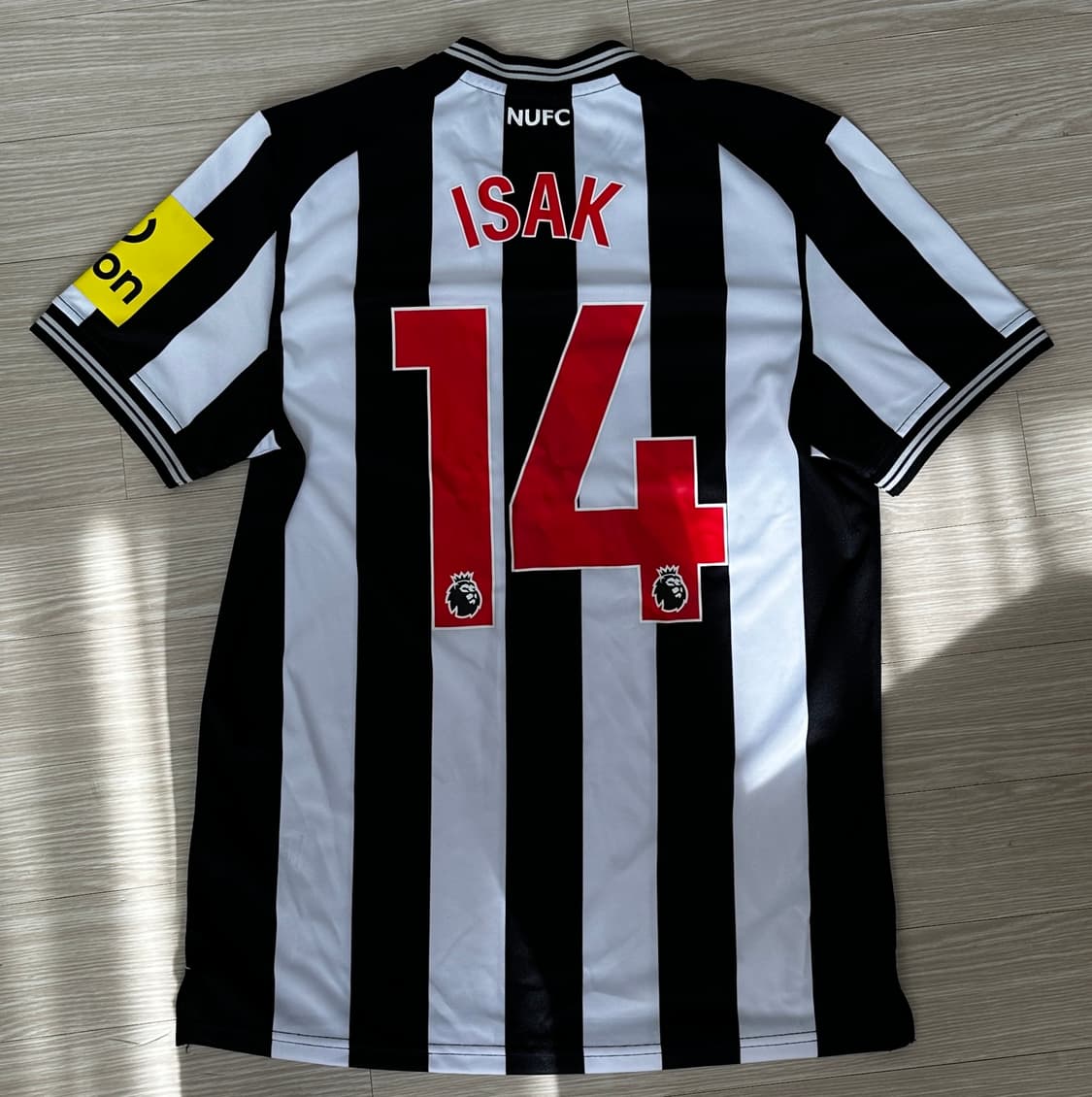 뉴캐슬올드스쿨져지, 뉴캐슬 23-24 유니폼 (이사크) 상품이미지8