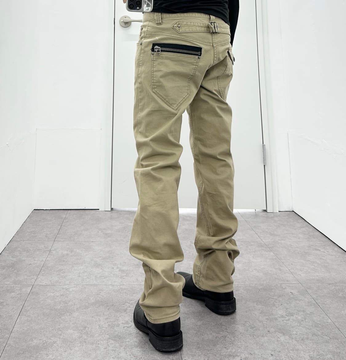 Vintage back zipper strap detail pants 상품이미지1