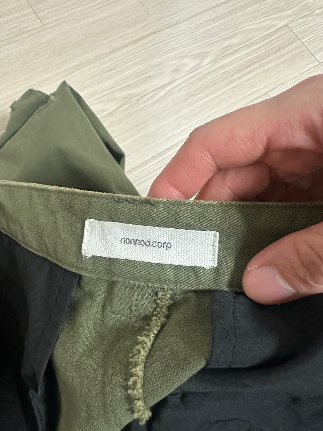 3 논노드 더블포켓 카고 팬츠 카키3 상품이미지2