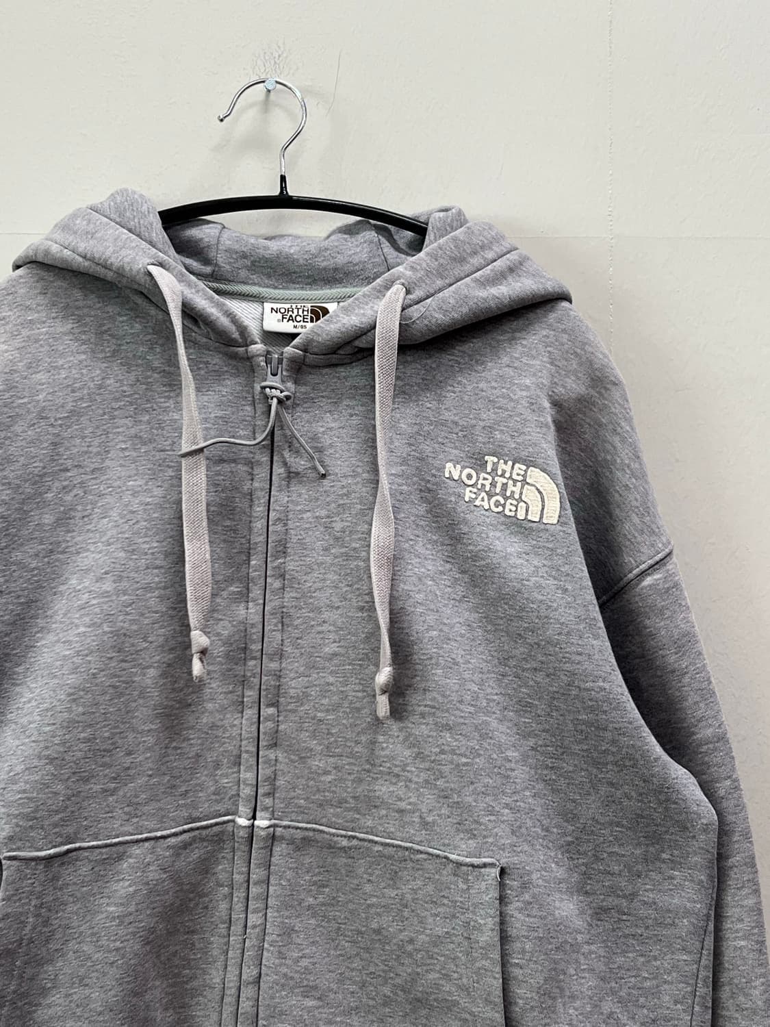 (95) 노스페이스 화이트라벨 패치로고 후드집업 그레이 상품이미지3