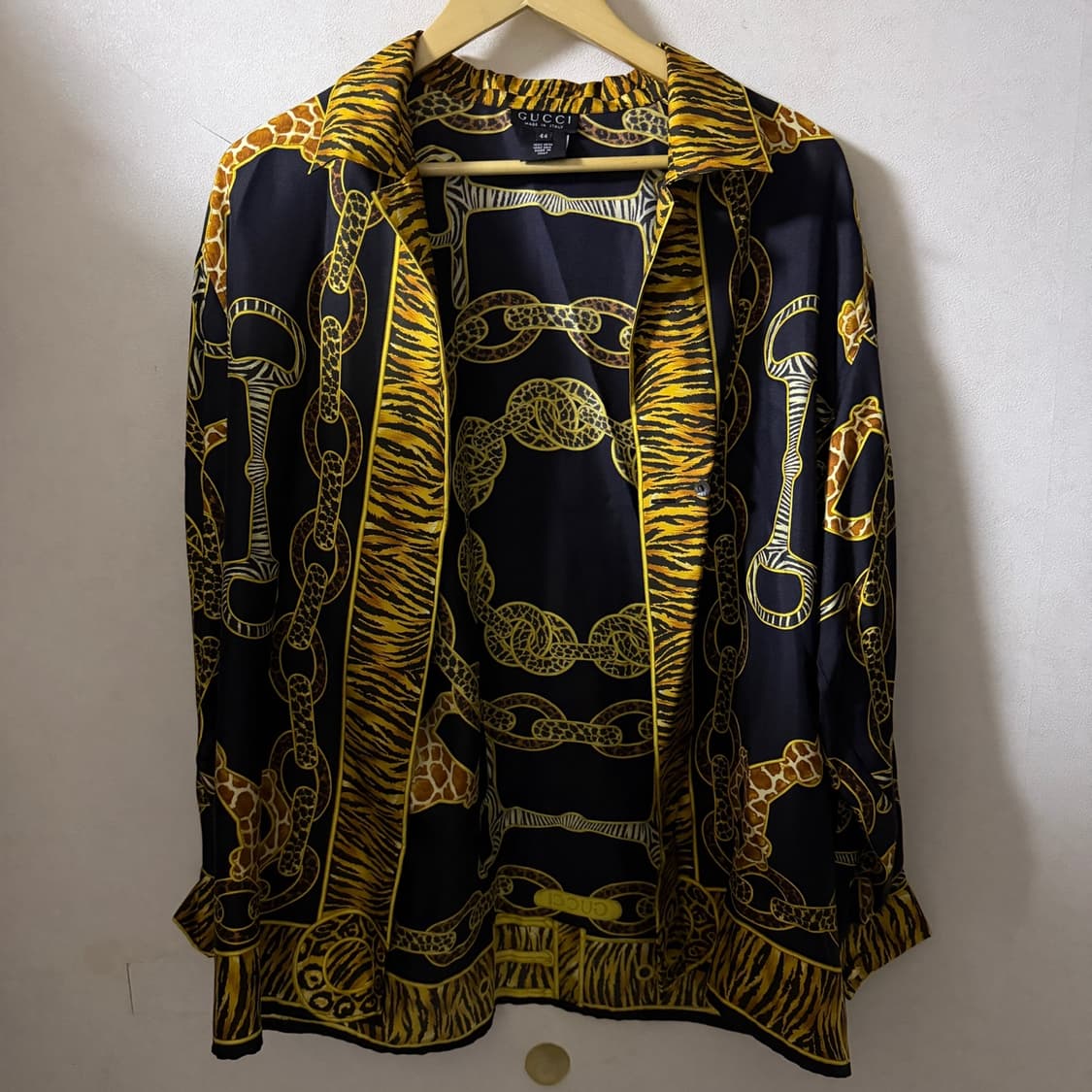 구찌 빈티지 애니멀 프린트 홀스빗 실크 GG커프스 셔츠  상품이미지7