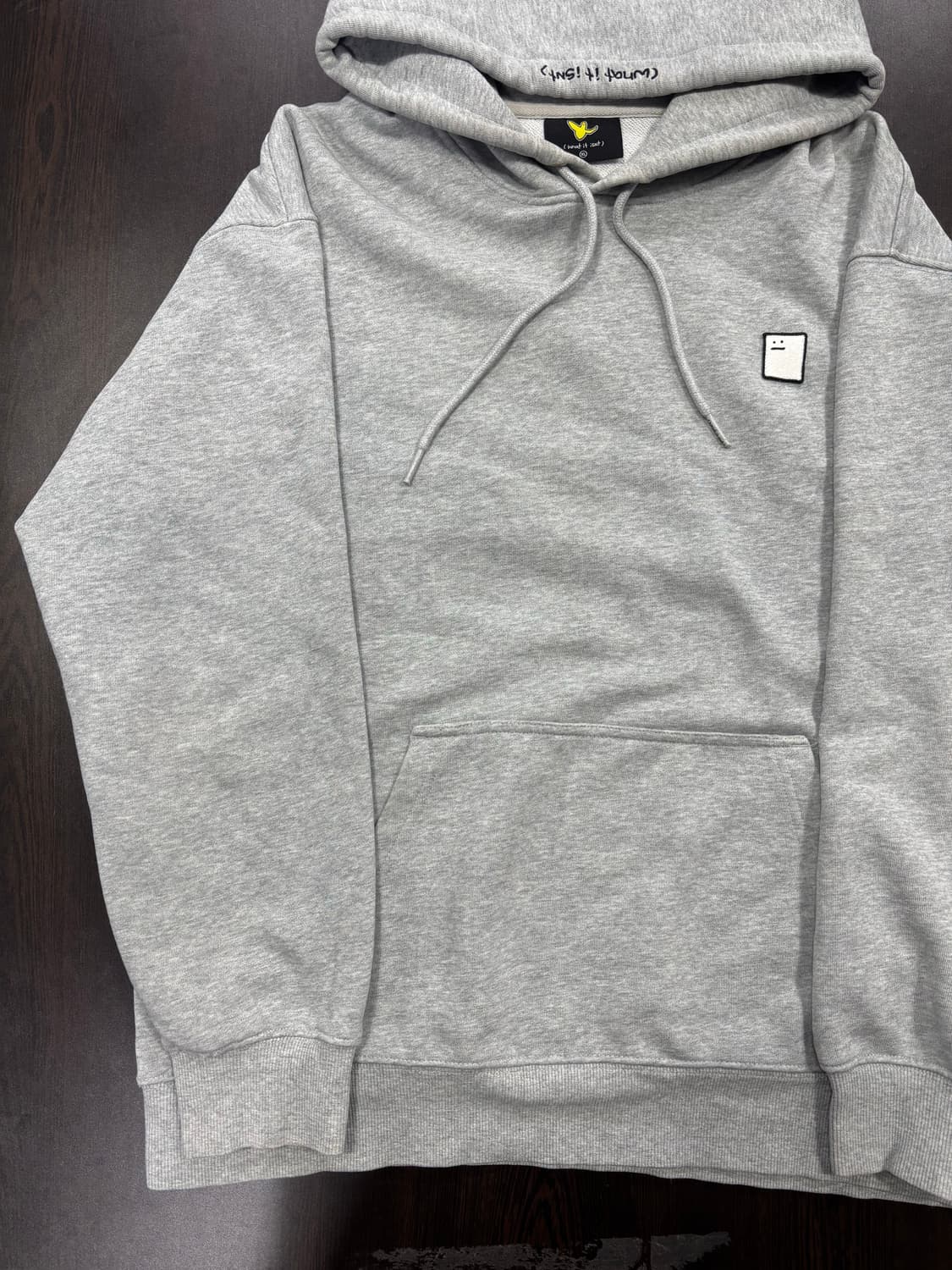 What it isnt 아트웍 후드티 그레이 상품이미지3