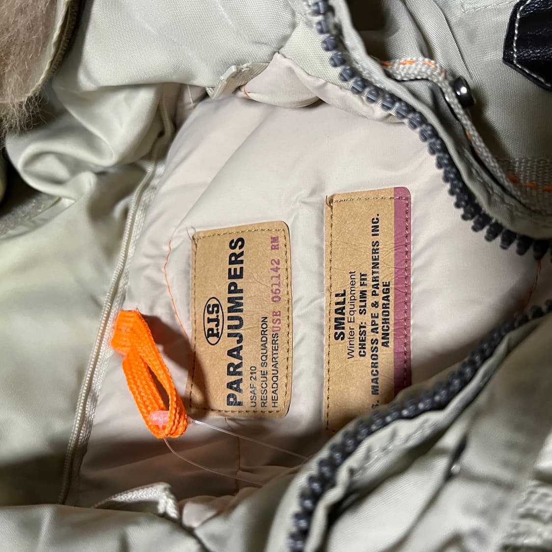 파라점퍼스 코요테 상품이미지3