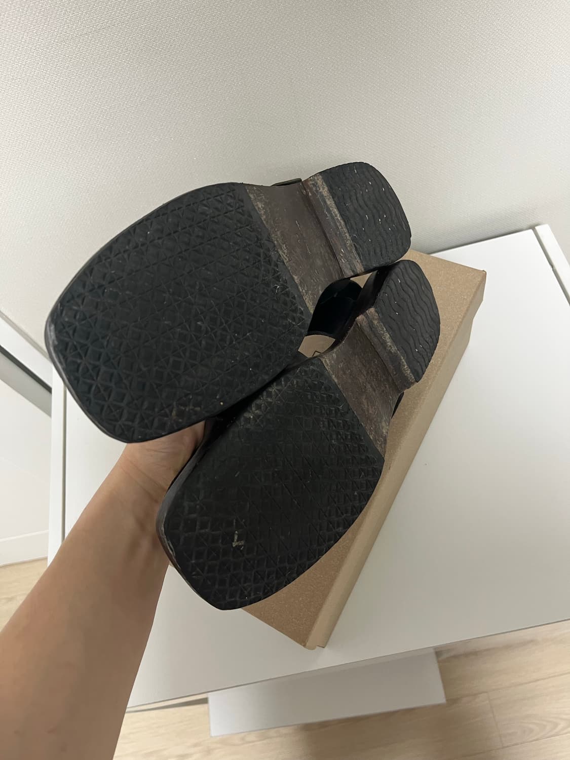 르메르 Lemaire 스트랩 샌들 상품이미지3