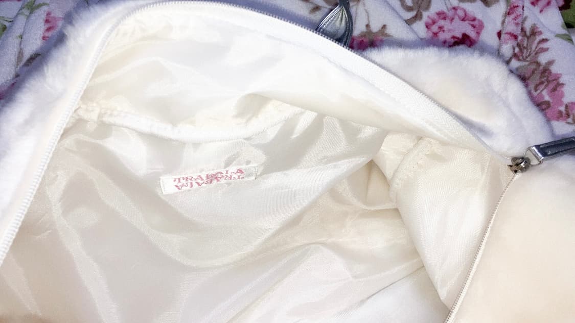 트랄라라 화이트 퍼 숄더백 상품이미지6