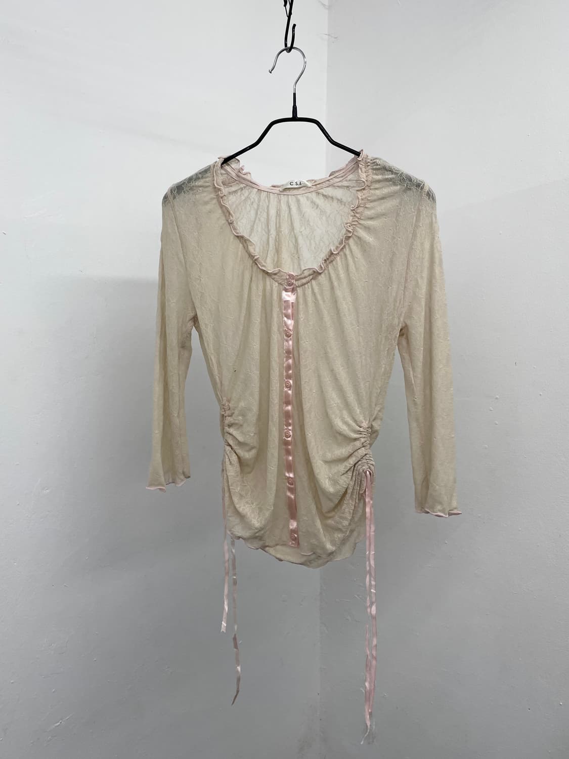 핑크 레이스 셔링 버튼 탑🌸 상품이미지5